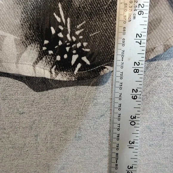 Classic Editions Black & White  Sheer Long Sleeve Lightweight Blouse Size Medium - Picture 9 of 9